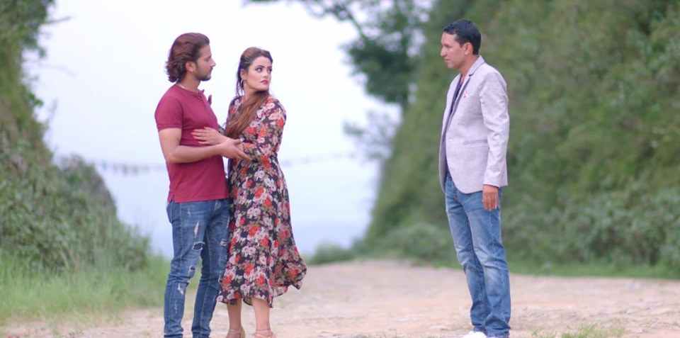 गायक नारायण थापाको ‘दिलमा आगो’ सार्वजनिक (भिडियो सहित)