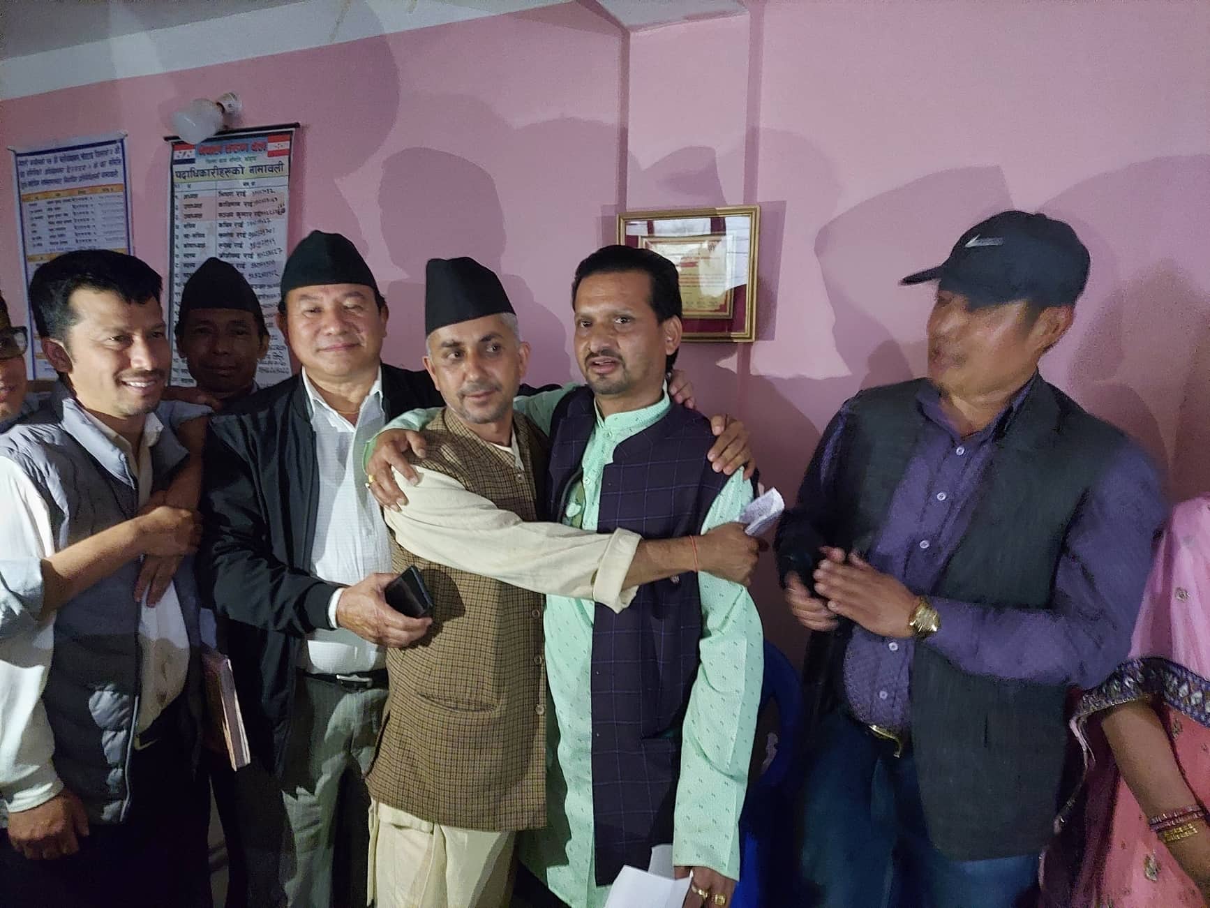 दिक्तेल मेयरमा कांग्रेसबाट तीर्थराजकाे उम्मेदवारी कायम, पाेखरेलले फिर्ता लिए उम्मेदवारी