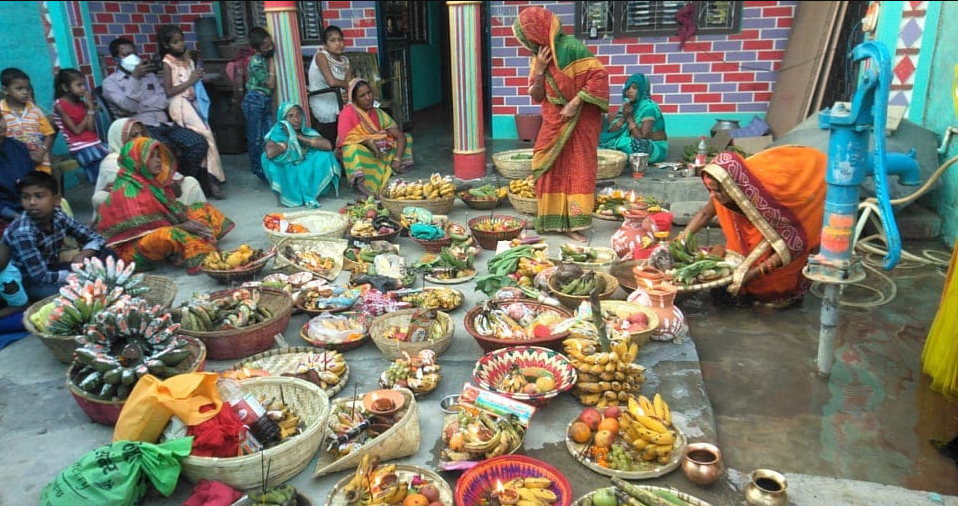 उदाउँदो सूर्यलाई अर्घ्य दिँदै चैती छठ सम्पन्न