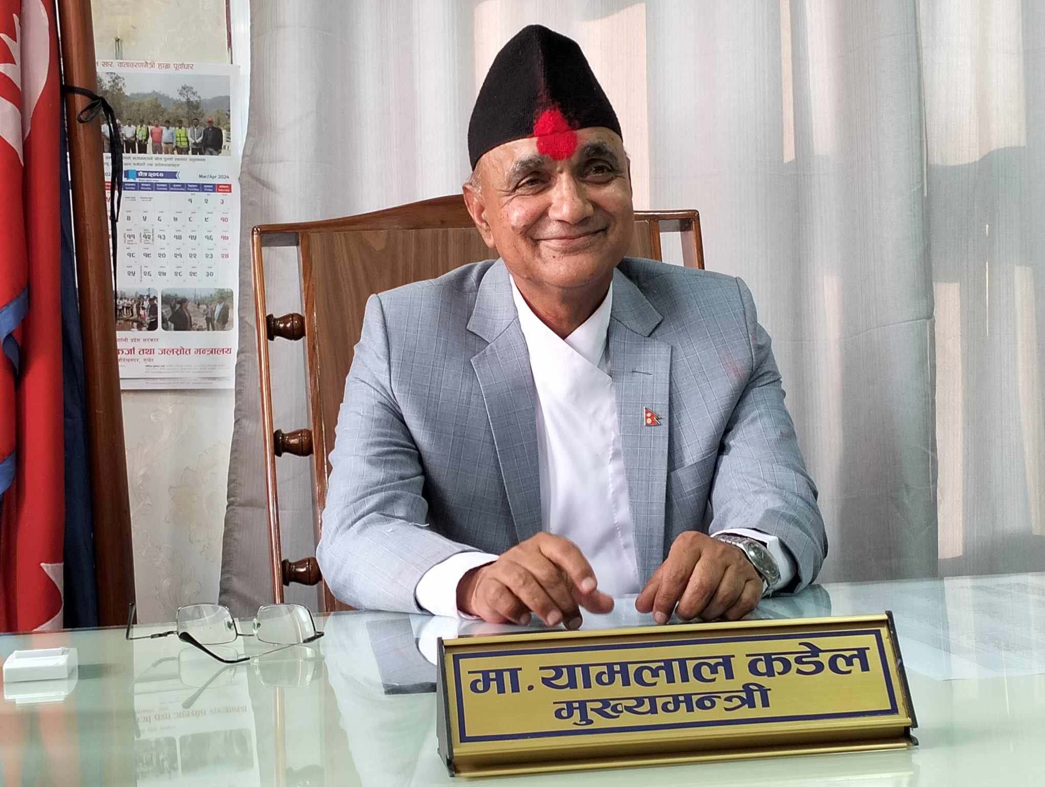 कँडेलले पाए विश्वासको मत